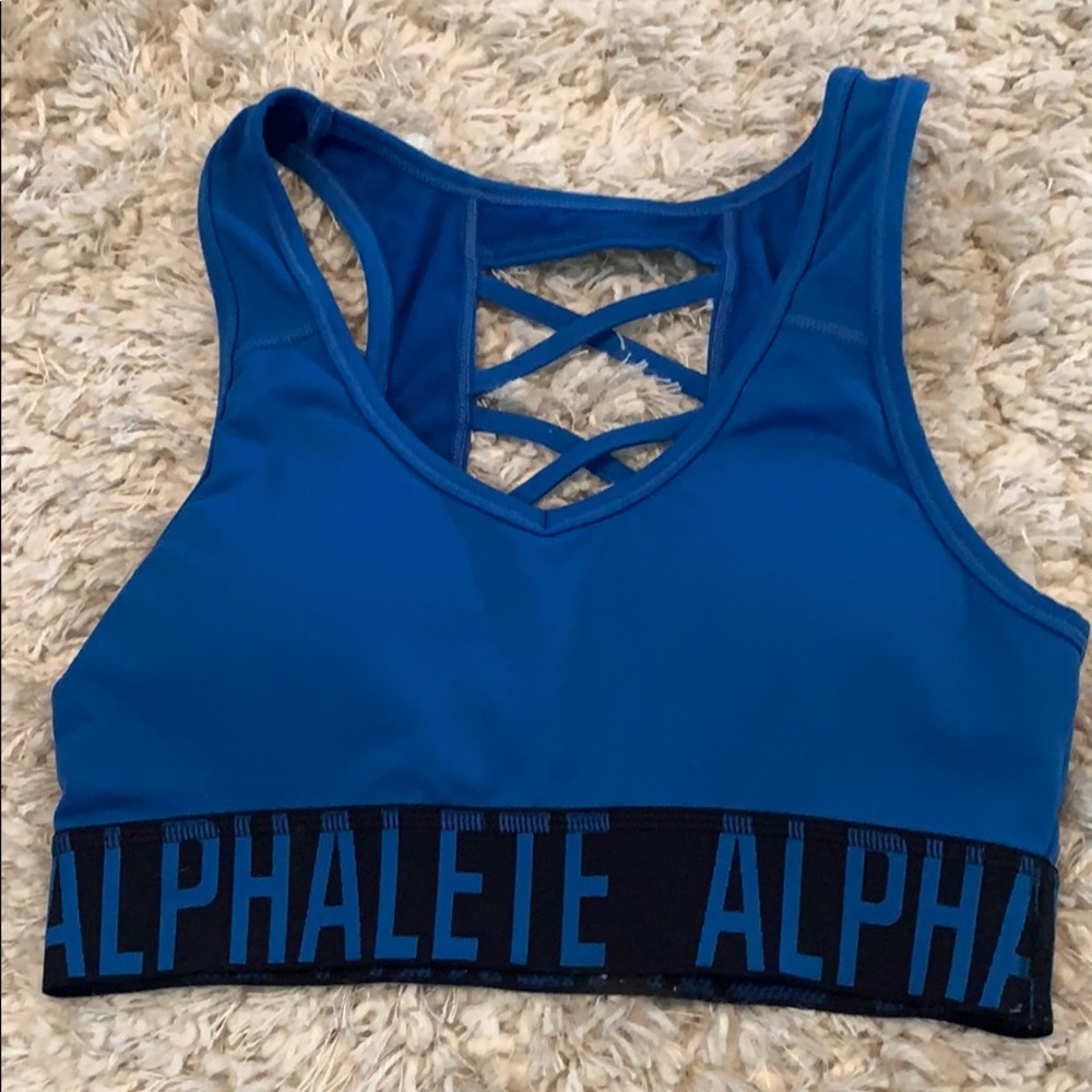 Alphalete sports bra